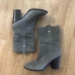 👢Nine West Suede Gray Boot